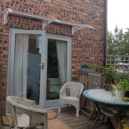 The Garden Room, Pets, Fridge Tv Chester Zewnętrze zdjęcie